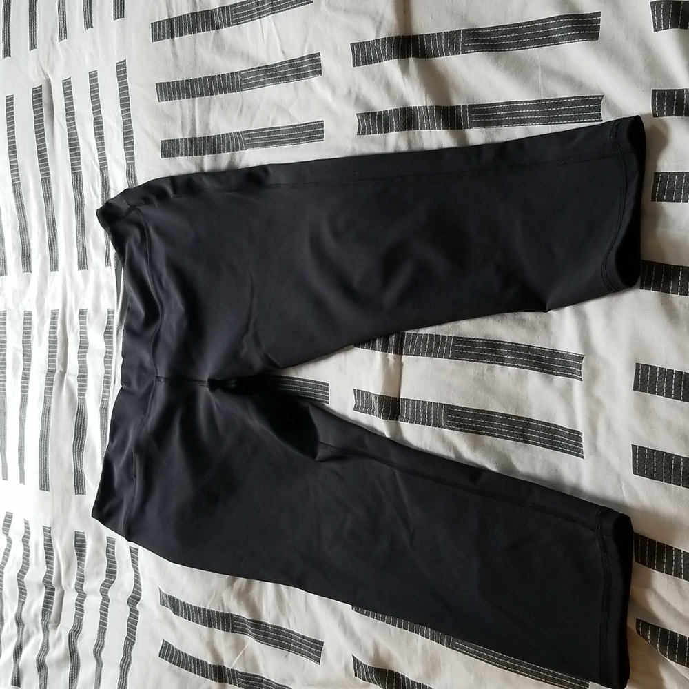 Athletic pants